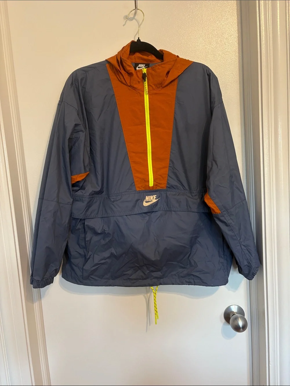 Nike Hooded Pullover Anorak Jacket in Blue & Rust with Neon Yellow  packable